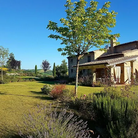 Casale I Tre Cipressi * Cossignano